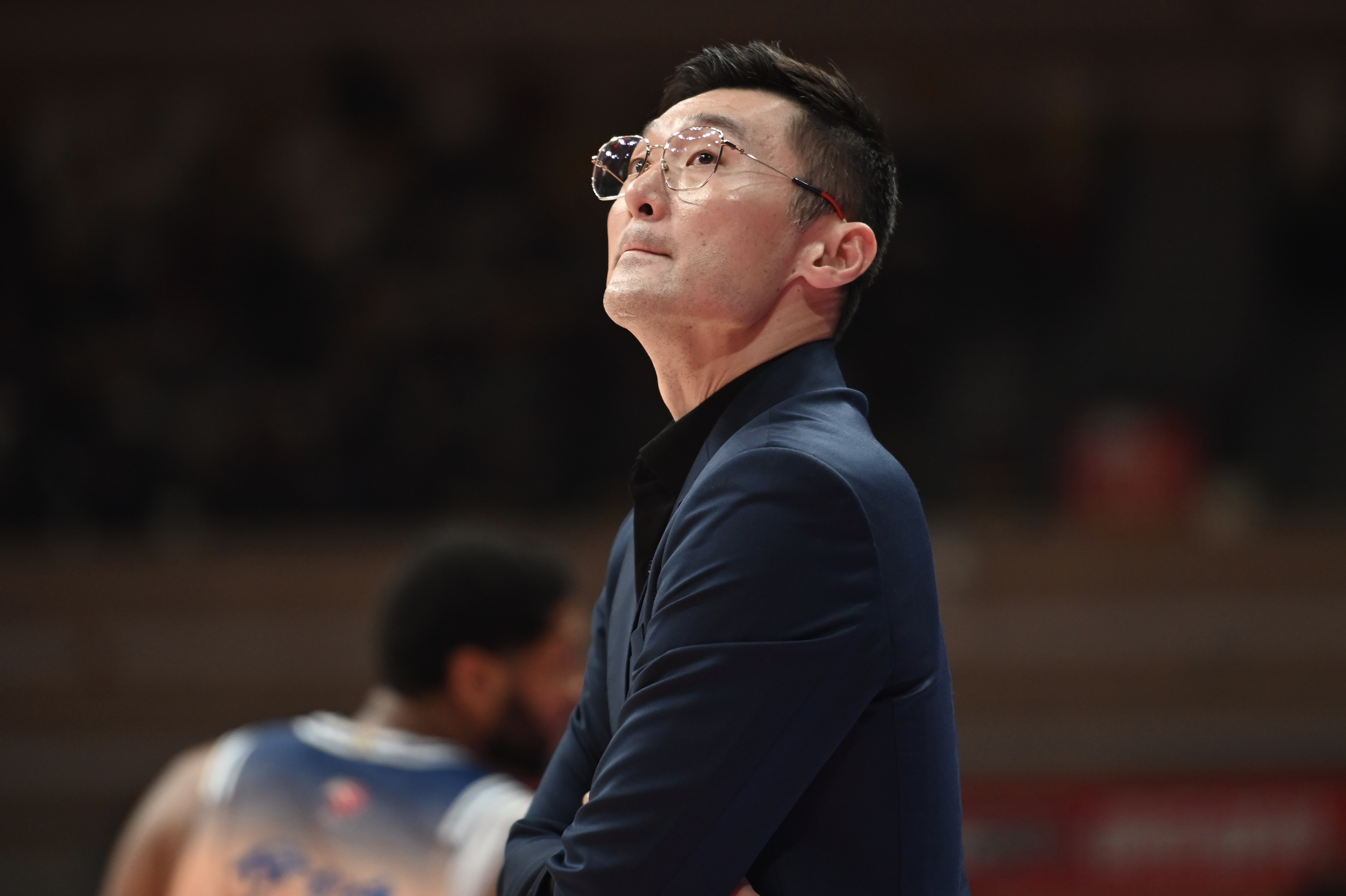 开云平台-体坛周报：CBA新赛季教练席震荡 40分钟赛制重塑生存法则